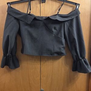 Black Off-Shoulder Women's Crop Top